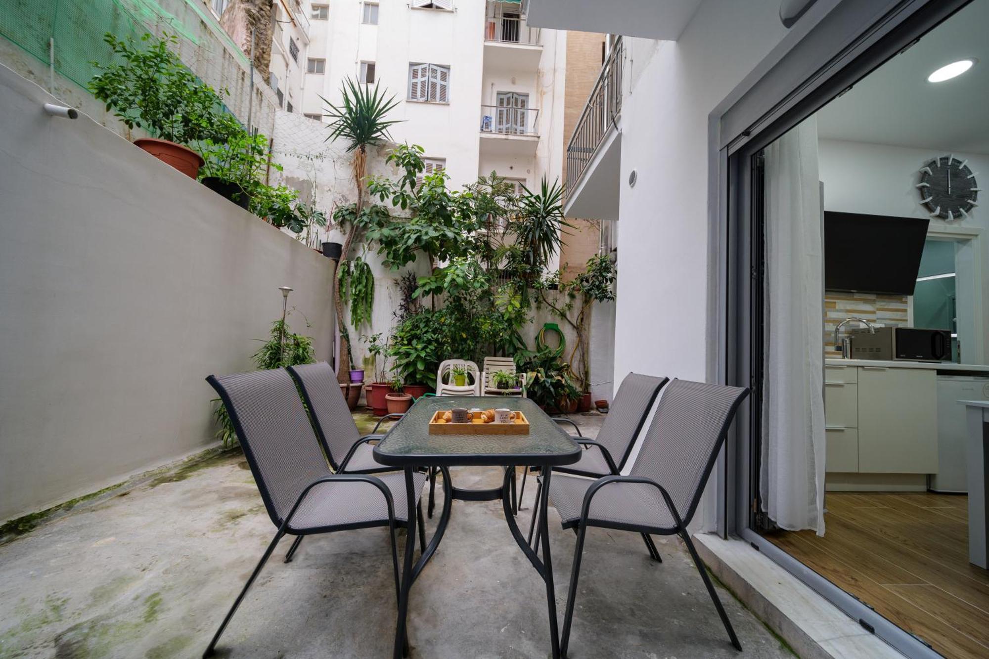 Apartment Sea Vibes In The Center Vipgreece Athens
